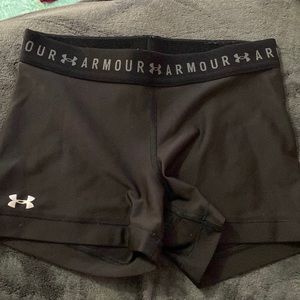 Black under armour spandex